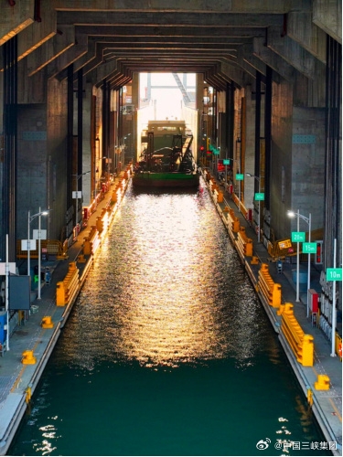金沙江“空中电梯” 创三项历史新高：年载货量超195万吨
